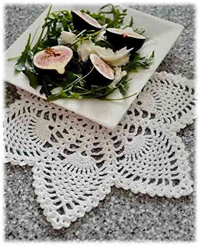 Crochet Pineapple Doily Pattern : Crochet Pattern