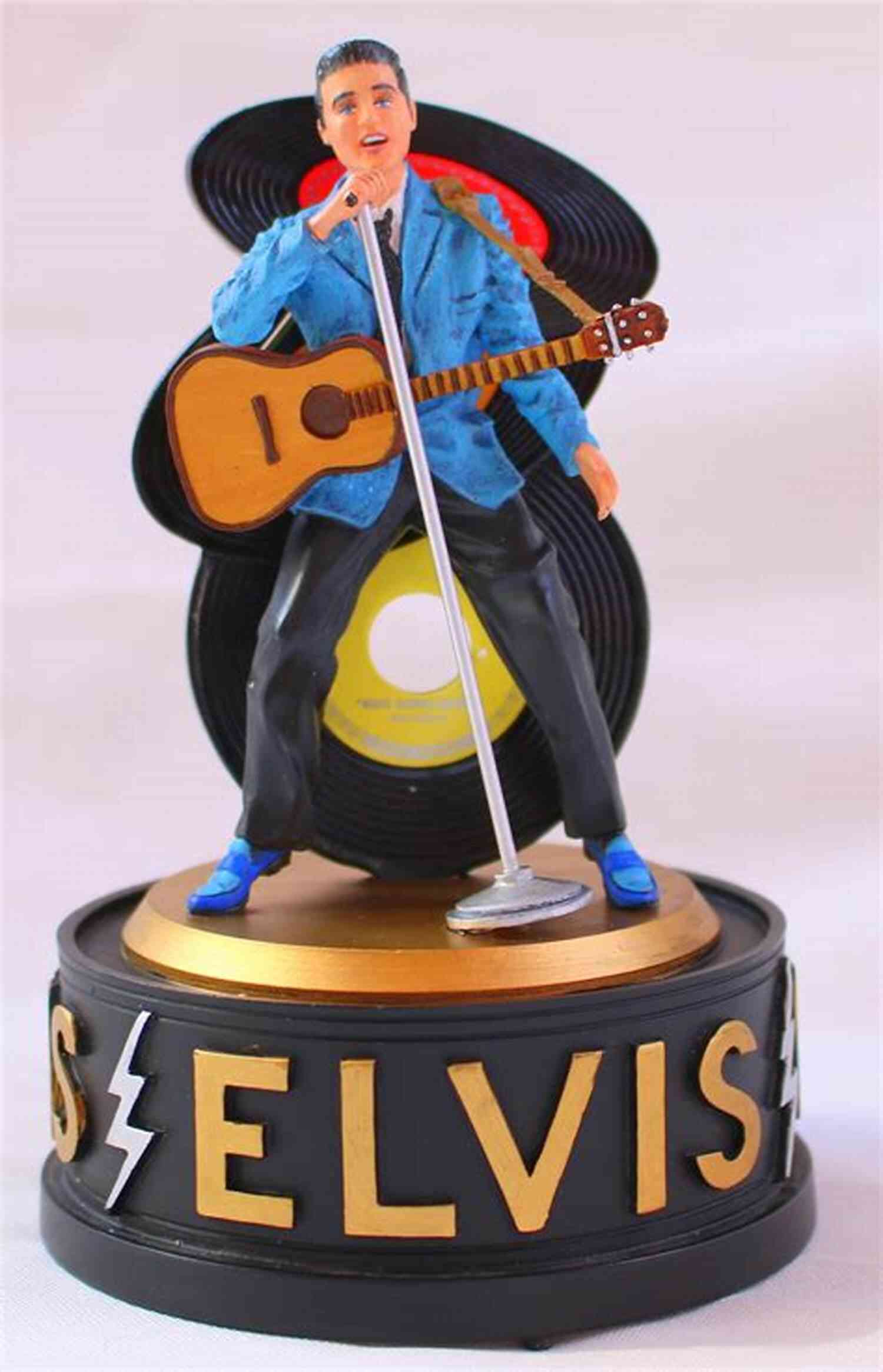 Elvis Presley Memorabilia Collection Blue Swirl Vol 3: My Treasured Memories (My Treasured Memories Of Elvis)